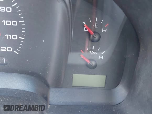 ✅ 2004 Ford F-150 XL • VIN: 1FTRF14W84NA38207 • Lot: 42070503. Wystawiony na IAAI z przebiegiem 163 148 mil. Bezpłatny archiwum sprzedaży aukcyjnych z USA i szczegółowy raport historii pojazdu na DreamBid. Zdjęcie 15.