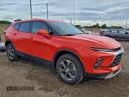 ✅ 2025 Chevrolet Blazer LT • VIN: 3GNKBCR43SS267338 • Lot: 96104605. Listed on Copart with 7,940 mi. Free auction sales archive from the USA and detailed vehicle history report at DreamBid. Image 4.