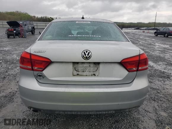 ✅ 2013 Volkswagen Passat S • VIN: 1VWAP7A34DC024241 • Lot: 49854295. Listed on Copart with 89,221 mi. Free auction sales archive from the USA and detailed vehicle history report at DreamBid. Image 6.