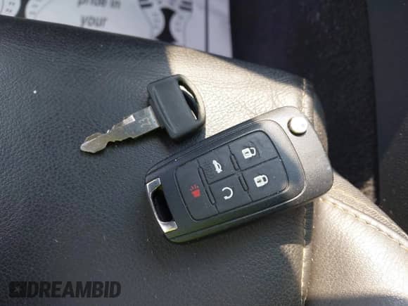 2018 Chevrolet Impala LT с VIN 2G1105S39J9105614, выставлен на аукционе IAAI как лот 42869926 с пробегом 108 807 миль миль и . История ставок и продаж доступна на DreamBid. Изображение 11.