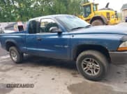 ✅ 2002 Dodge Dakota • VIN: 1B7GG12X62S641705 • Lot: 42435567. Wystawiony na IAAI z przebiegiem 176 930 mil. Bezpłatny archiwum sprzedaży aukcyjnych z USA i szczegółowy raport historii pojazdu na DreamBid. Zdjęcie 13.