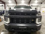 ✅ 2020 Chevrolet Silverado 2500HD Work Truck • VIN: 1GC5YLE74LF318064 • Лот: 84729835. Опубликован ранее на Copart с пробегом 58 715 миль. Бесплатный доступ к архиву аукционных продаж из США и подробный отчёт об истории автомобиля на DreamBid. Изображение 5.