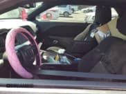 ✅ 2023 Dodge Challenger SXT • VIN: 2C3CDZAG2PH527615 • Lot: 66770764. Wystawiony na Copart z przebiegiem Nie podano. Bezpłatny archiwum sprzedaży aukcyjnych z USA i szczegółowy raport historii pojazdu na DreamBid. Zdjęcie 7.