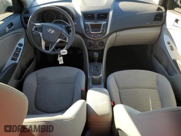 ✅ 2017 Hyundai Accent SE • VIN: KMHCT4AE9HU358168 • Лот: 80137194. Опубликован ранее на Copart с пробегом 86 511 миль. Бесплатный доступ к архиву аукционных продаж из США и подробный отчёт об истории автомобиля на DreamBid. Изображение 8.