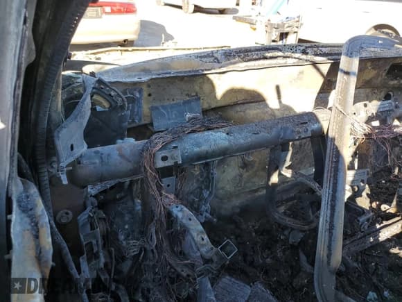 ✅ 2021 Ram 2500 Laramie • VIN: 3C6UR5FL6MG658355 • Lot: 87945305. Wystawiony na Copart z przebiegiem Nie podano. Bezpłatny archiwum sprzedaży aukcyjnych z USA i szczegółowy raport historii pojazdu na DreamBid. Zdjęcie 9.