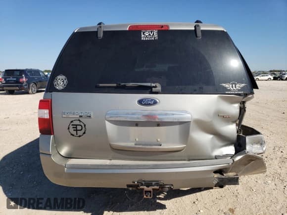 ✅ 2008 Ford Expedition Max SSV • VIN: 1FMFK15548LA03925 • Lot: 81107104. Listed on Copart with 164,247 mi. Free auction sales archive from the USA and detailed vehicle history report at DreamBid. Image 6.