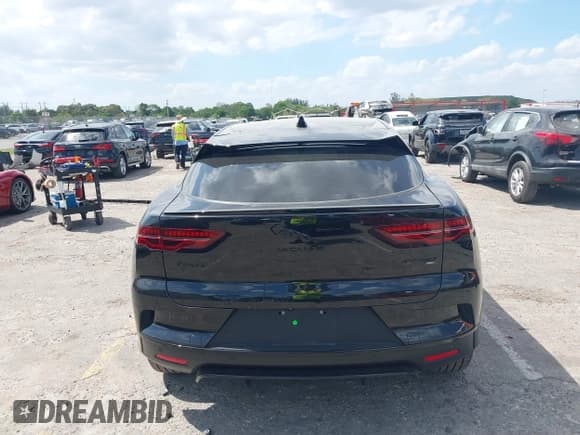 ✅ 2022 Jaguar I-Pace HSE • VIN: SADHD2S18N1618729 • Lot: 41686706. Listed on IAAI with 22,178 mi. Free auction sales archive from the USA and detailed vehicle history report at DreamBid. Image 16.