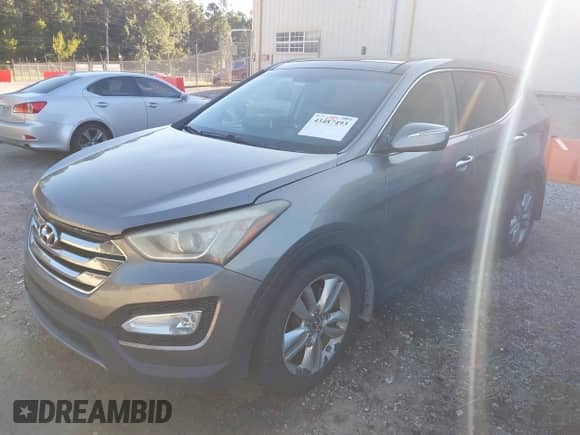 2013 Hyundai Santa Fe Sport z VIN 5XYZW3LA2DG022738, wystawiony jako IAAI lot #43487493 z przebiegiem 169 663 mil mil oraz . Historia ofert i sprzedaży dostępna na DreamBid. Obrazek 18.