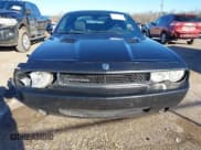 ✅ 2009 Dodge Challenger SE • VIN: 2B3LJ44V29H535946 • Lot: 41578134. Wystawiony na IAAI z przebiegiem 226 865 mil. Bezpłatny archiwum sprzedaży aukcyjnych z USA i szczegółowy raport historii pojazdu na DreamBid. Zdjęcie 13.