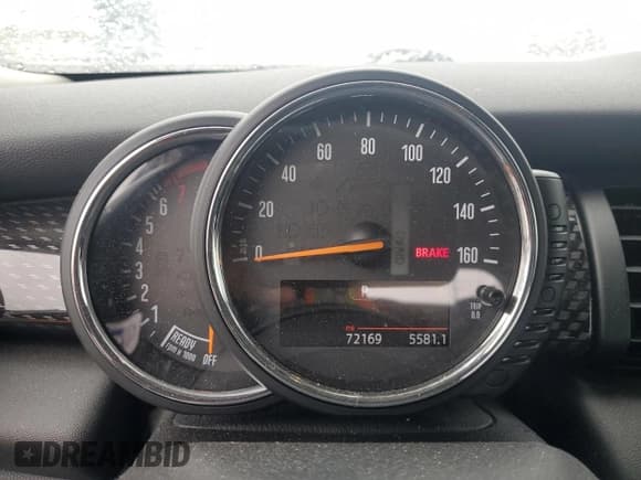 ✅ 2017 MINI Hardtop 4 Door Cooper S • VIN: WMWXU3C56H2D32634 • Lot: 92745675. Wystawiony na Copart z przebiegiem 72 169 mil. Bezpłatny archiwum sprzedaży aukcyjnych z USA i szczegółowy raport historii pojazdu na DreamBid. Zdjęcie 9.