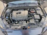 ✅ 2014 Mazda 3 i Grand Touring • VIN: JM1BM1W79E1110828 • Лот: 82636135. Опубликован ранее на Copart с пробегом 130 882 миль. Бесплатный доступ к архиву аукционных продаж из США и подробный отчёт об истории автомобиля на DreamBid. Изображение 11.