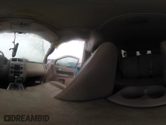 ✅ 2010 Mercury Mariner Premier • VIN: 4M2CN9HG8AKJ09679 • Lot: 41472049. Listed on IAAI with 99,554 mi. Free auction sales archive from the USA and detailed vehicle history report at DreamBid. Image 17.