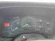 2000 Chevrolet Silverado 1500 с VIN 1GCEK14TXYE108358, выставлен на аукционе Copart как лот 87191615 с пробегом 125 819 миль миль и Списание • Salvage title. История ставок и продаж доступна на DreamBid. Изображение 9.