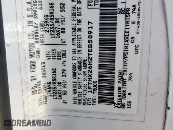 ✅ 1996 Ford F-250 • VIN: 1FTHX26H2TEB50917 • Lot: 63067865. Wystawiony na Copart z przebiegiem 284 378 mil. Bezpłatny archiwum sprzedaży aukcyjnych z USA i szczegółowy raport historii pojazdu na DreamBid. Zdjęcie 12.