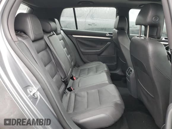 ✅ 2009 Volkswagen Golf GTI • VIN: WVWHV71K99W140037 • Lot: 44815565. Wystawiony na Copart z przebiegiem 106 377 mil. Bezpłatny archiwum sprzedaży aukcyjnych z USA i szczegółowy raport historii pojazdu na DreamBid. Zdjęcie 10.