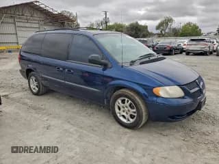 ✅ 2002 Dodge Caravan EX • VIN: 2B4GP74L22R523257 • Lot: 95723235. Listed on Copart with 71,312 mi. Free auction sales archive from the USA and detailed vehicle history report at DreamBid. Image 4.