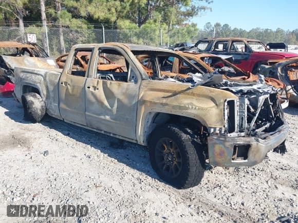 ✅ 2015 GMC Sierra 1500 SLE • VIN: 1GTV2UECXFZ244799 • Лот: 43683190. Опубликован ранее на IAAI с пробегом Не указан. Бесплатный доступ к архиву аукционных продаж из США и подробный отчёт об истории автомобиля на DreamBid. Изображение 1.