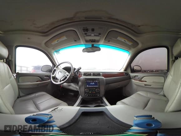 ✅ 2009 GMC Yukon SLT 4SB • VIN: 1GKFC33009R149228 • Lot: 41709590. Listed on IAAI with 212,227 mi. Free auction sales archive from the USA and detailed vehicle history report at DreamBid. Image 21.