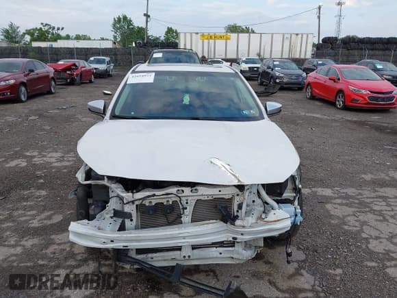 ✅ 2022 Subaru Legacy Touring XT • VIN: 4S3BWGP66N3016882 • Lot: 42694934. Listed on IAAI with 39,066 mi. Free auction sales archive from the USA and detailed vehicle history report at DreamBid. Image 12.