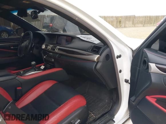 ✅ 2015 Lexus LS 460 • VIN: JTHCL5EF6F5024277 • Лот: 41899528. Опубликован ранее на IAAI с пробегом 126 743 миль. Бесплатный доступ к архиву аукционных продаж из США и подробный отчёт об истории автомобиля на DreamBid. Изображение 5.