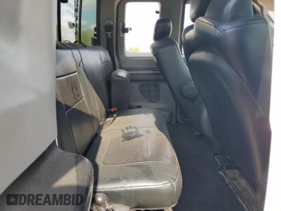 ✅ 2003 Ford F-250 XL • VIN: 1FTNX20P23EC69960 • Lot: 57313135. Listed on Copart with 239,863 mi. Free auction sales archive from the USA and detailed vehicle history report at DreamBid. Image 10.