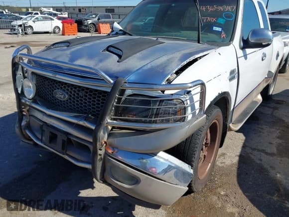 ✅ 1997 Ford F-150 XL • VIN: 2FTDX0765VCA90446 • Lot: 43658347. Listed on IAAI with 129,908 mi. Free auction sales archive from the USA and detailed vehicle history report at DreamBid. Image 6.