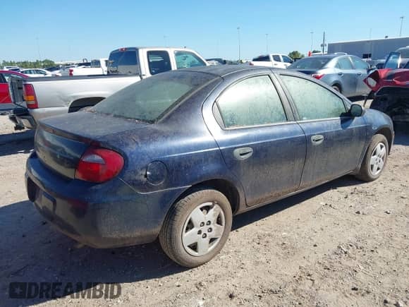2005 Dodge Neon SE с VIN 1B3ES26C55D275927, выставлен на аукционе IAAI как лот 43620850 с пробегом Не указан миль и . История ставок и продаж доступна на DreamBid. Изображение 4.