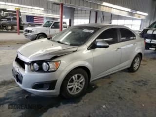 ✅ 2012 Chevrolet Sonic LS • VIN: 1G1JB5SH3C4147403 • Lot: 45127045. Listed on Copart with 117,105 mi. Free auction sales archive from the USA and detailed vehicle history report at DreamBid. Image 1.