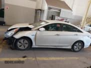 ✅ 2013 Hyundai Sonata Limited • VIN: KMHEC4A46DA089820 • Лот: 42151355. Опубликован ранее на IAAI с пробегом 134 827 миль. Бесплатный доступ к архиву аукционных продаж из США и подробный отчёт об истории автомобиля на DreamBid. Изображение 14.