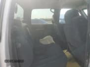 ✅ 2006 Chevrolet Silverado 2500HD LT3 • VIN: 1GCHK23G36F230834 • Lot: 75345404. Wystawiony na Copart z przebiegiem 199 800 mil. Bezpłatny archiwum sprzedaży aukcyjnych z USA i szczegółowy raport historii pojazdu na DreamBid. Zdjęcie 10.