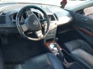 ✅ 2005 Nissan Maxima SE • VIN: 1N4BA41E85C844984 • Lot: 42136914. Wystawiony na IAAI z przebiegiem Nie podano. Bezpłatny archiwum sprzedaży aukcyjnych z USA i szczegółowy raport historii pojazdu na DreamBid. Zdjęcie 5.