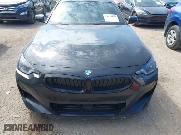 ✅ 2024 BMW 2 Series 230i • VIN: 3MW23CM06R8E68116 • Lot: 43328880. Listed on IAAI with 31,354 mi. Free auction sales archive from the USA and detailed vehicle history report at DreamBid. Image 12.