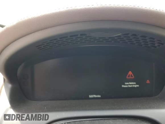 ✅ 2016 Jaguar XJ R-Sport • VIN: SAJWJ1CD7G8V92036 • Lot: 63923735. Listed on Copart with 52,279 mi. Free auction sales archive from the USA and detailed vehicle history report at DreamBid. Image 9.