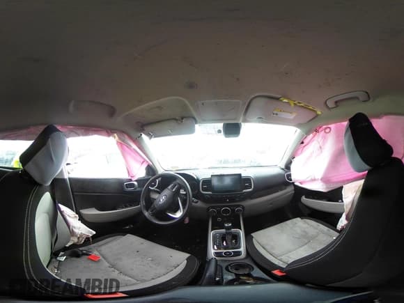 ✅ 2020 Hyundai Venue SEL • VIN: KMHRC8A32LU047674 • Lot: 41678239. Listed on IAAI with 56,061 mi. Free auction sales archive from the USA and detailed vehicle history report at DreamBid. Image 18.