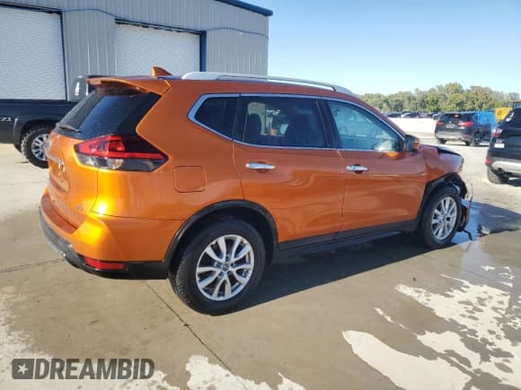 ✅ 2018 Nissan Rogue SV • VIN: 5N1AT2MTXJC817631 • Лот: 87376705. Опубликован ранее на Copart с пробегом 126 681 миль. Бесплатный доступ к архиву аукционных продаж из США и подробный отчёт об истории автомобиля на DreamBid. Изображение 3.