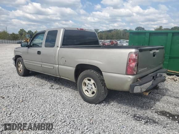 2003 Chevrolet Silverado 1500 LS with VIN 2GCEC19T231258044, listed as a Copart auction lot 84606025 with 174,012 mi miles and Salvage title. Bid and sale history available at DreamBid. Image 2.