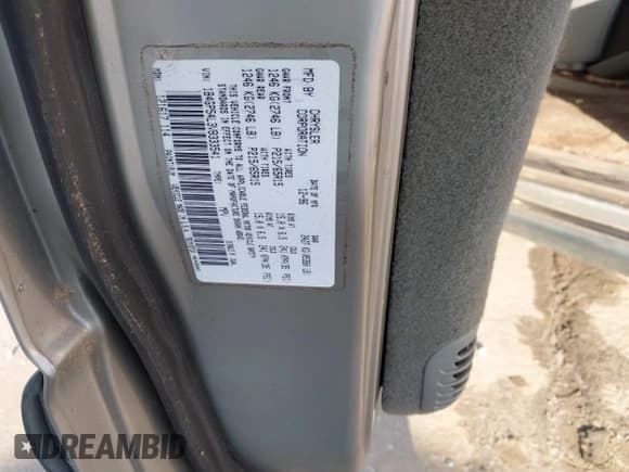 ✅ 1997 Dodge Caravan LE • VIN: 1B4GP54L3VB333541 • Lot: 41012170. Listed on IAAI with 137,181 mi. Free auction sales archive from the USA and detailed vehicle history report at DreamBid. Image 9.