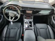 ✅ 2020 Audi Q8 Prestige • VIN: WA1FVAF13LD020347 • Лот: 87287705. Опубликован ранее на Copart с пробегом 68 491 миль. Бесплатный доступ к архиву аукционных продаж из США и подробный отчёт об истории автомобиля на DreamBid. Изображение 8.