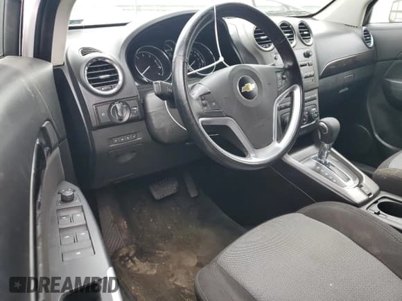 ✅ 2014 Chevrolet Captiva Sport LS • VIN: 3GNAL2EK4ES664746 • Lot: 43468475. Wystawiony na Copart z przebiegiem 133 723 mil. Bezpłatny archiwum sprzedaży aukcyjnych z USA i szczegółowy raport historii pojazdu na DreamBid. Zdjęcie 8.