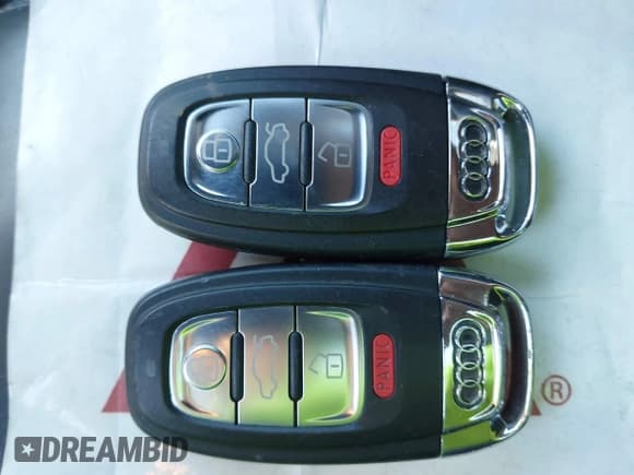 ✅ 2013 Audi S5 Premium Plus • VIN: WAUCGAFR6DA030864 • Лот: 43398099. Опубликован ранее на IAAI с пробегом 69 276 миль. Бесплатный доступ к архиву аукционных продаж из США и подробный отчёт об истории автомобиля на DreamBid. Изображение 11.