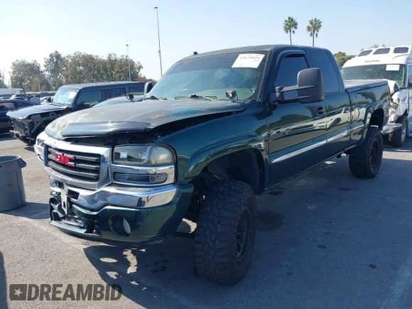 ✅ 2005 GMC Sierra 1500 SLE • VIN: 1GTEK19B55E214552 • Lot: 43475923. Listed on IAAI with 188,902 mi. Free auction sales archive from the USA and detailed vehicle history report at DreamBid. Image 2.