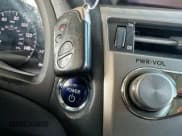 ✅ 2014 Lexus RX 450h • VIN: JTJBC1BA0E2068092 • Lot: 92743165. Wystawiony na Copart z przebiegiem 213 784 mil. Bezpłatny archiwum sprzedaży aukcyjnych z USA i szczegółowy raport historii pojazdu na DreamBid. Zdjęcie 15.