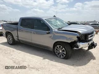 ✅ 2021 Chevrolet Silverado 1500 LT • VIN: 1GCPYJEK1MZ404028 • Lot: 64095194. Wystawiony na Copart z przebiegiem 28 663 mil. Bezpłatny archiwum sprzedaży aukcyjnych z USA i szczegółowy raport historii pojazdu na DreamBid. Zdjęcie 4.