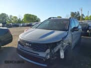 ✅ 2022 Kia Sorento X-Line EX • VIN: 5XYRHDLF7NG070362 • Lot: 42041071. Wystawiony na IAAI z przebiegiem 54 129 mil. Bezpłatny archiwum sprzedaży aukcyjnych z USA i szczegółowy raport historii pojazdu na DreamBid. Zdjęcie 2.