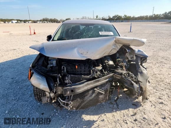 ✅ 2012 Volkswagen Passat SE • VIN: 1VWBP7A35CC105610 • Lot: 86440605. Listed on Copart with Not provided. Free auction sales archive from the USA and detailed vehicle history report at DreamBid. Image 5.