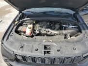 ✅ 2022 Jeep Grand Cherokee Altitude • VIN: 1C4RJJAG5N8599671 • Lot: 53956925. Wystawiony na Copart z przebiegiem 59 413 mil. Bezpłatny archiwum sprzedaży aukcyjnych z USA i szczegółowy raport historii pojazdu na DreamBid. Zdjęcie 12.