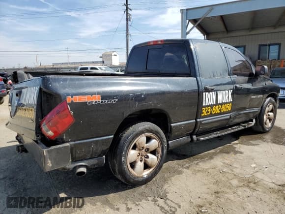 ✅ 2005 Dodge 1500 SLT • VIN: 1D7HA18D15J517974 • Лот: 75689894. Опубликован ранее на Copart с пробегом Не указан. Бесплатный доступ к архиву аукционных продаж из США и подробный отчёт об истории автомобиля на DreamBid. Изображение 3.