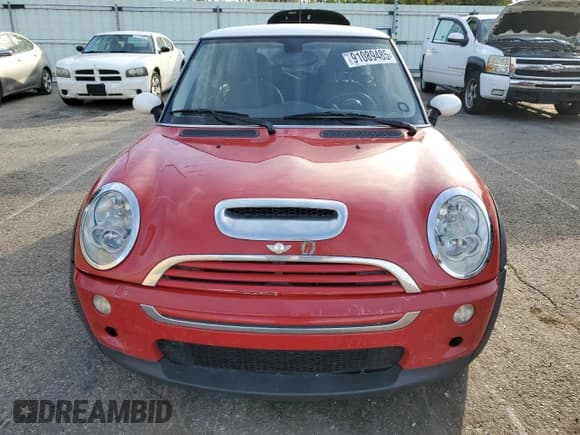 ✅ 2006 MINI Hardtop S • VIN: WMWRE33516TJ39916 • Lot: 91089485. Listed on Copart with 103,234 mi. Free auction sales archive from the USA and detailed vehicle history report at DreamBid. Image 5.