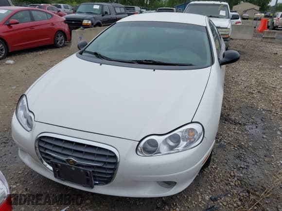 ✅ 1999 Chrysler LHS • VIN: 2C3HC56G0XH626928 • Lot: 42988849. Listed on IAAI with 68,956 mi. Free auction sales archive from the USA and detailed vehicle history report at DreamBid. Image 6.