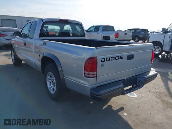 ✅ 2002 Dodge Dakota • VIN: 1B7GL12X62S538389 • Лот: 41533809. Опубликован ранее на IAAI с пробегом 159 576 миль. Бесплатный доступ к архиву аукционных продаж из США и подробный отчёт об истории автомобиля на DreamBid. Изображение 3.